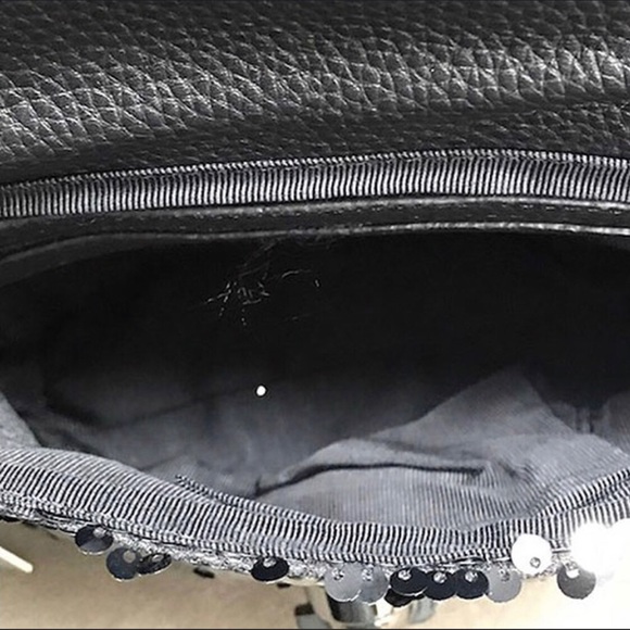 “Never too much sparkle” Sequin Black or Gold Crossbody-Boutique - Picture 10 of 15